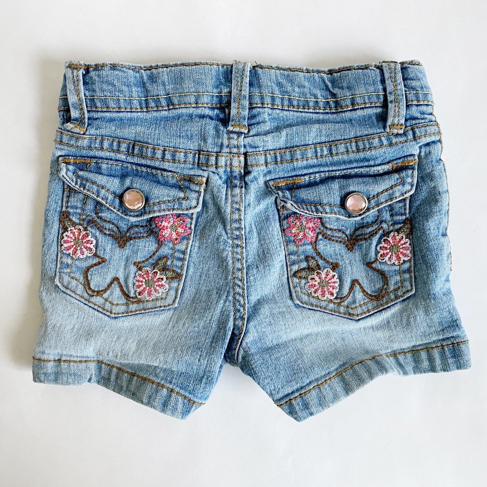 Girl Jeans Short Size 3T Embodied Jeans Light Wash - Picture 3 of 7